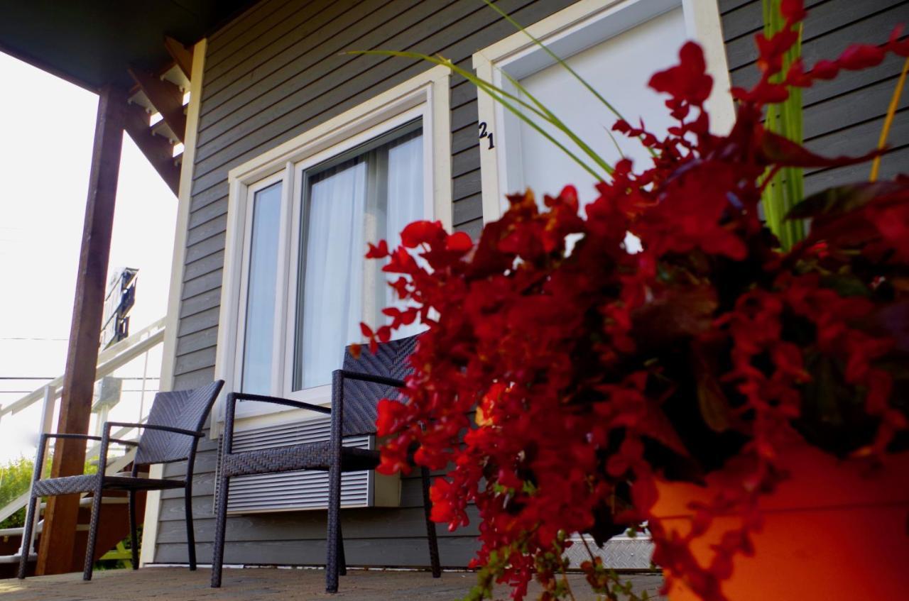 Motel L'Abri Carleton-sur-Mer ภายนอก รูปภาพ