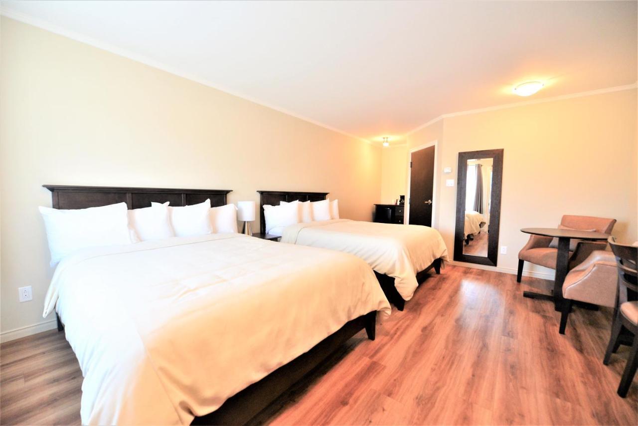 Motel L'Abri Carleton-sur-Mer ภายนอก รูปภาพ